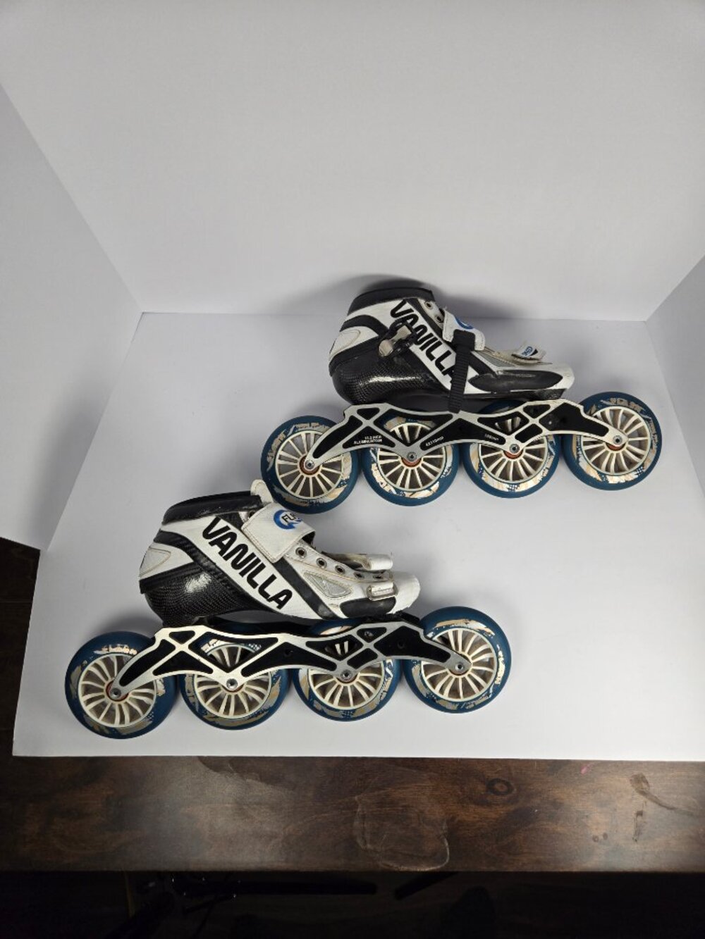 VNLA Vanilla Carbon Fiber Inline Speed Skates Empire Flash Black White Size 7